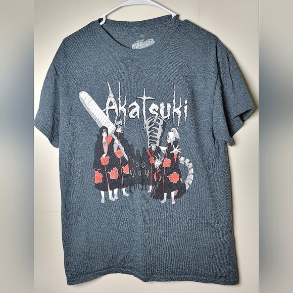 Naruto Shippuden 20th Anniversary Akatsuki Graphic T-shirt, Size Medium - Picture 1 of 2